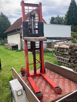 paleťák ručně vedený - 2