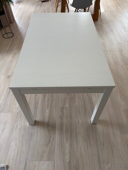 Rozkládací stůl Ikea Bjursta - 2