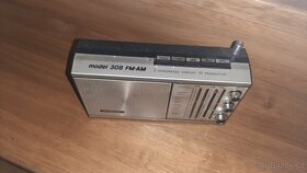 za symbolickou cenu daruji tranzistorové rádio SOKOL308 - 2