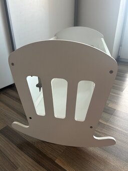 Kolébka pro panenky - 2