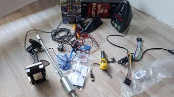 Prodám mix věci do auta - 2