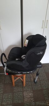 Britax Römer Dualfix Black, ISOFIX, 360° - 2