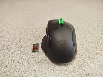 RAZER Basilisk V3 X Hyperspeed Bezdrátová Herní Myš - 2