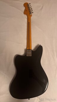 Prodám elektrickou kytaru Squier Jaguar - 2