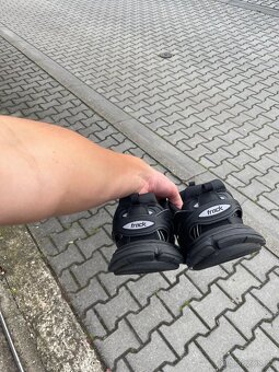 Balenciaga - 2