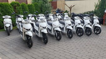 Peugeot Tweet 125 - 2