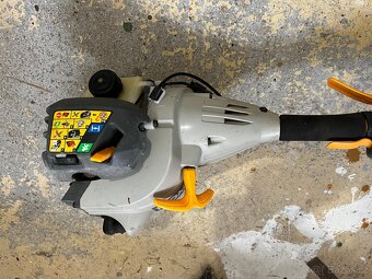 Prodám benzínový vyžínač - 2