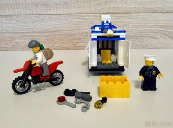 Lego City 7286 Přeprava vězně - 2