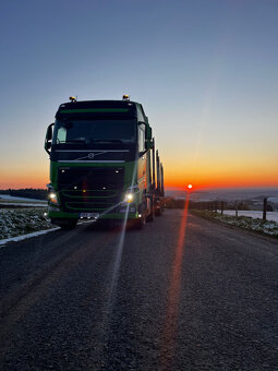 Řidič/ka NA na přepravu DŘEVA bez HR - 2 směnný provoz - 2