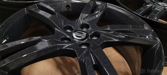 VOLVO XC60,alu 19',originál,černá perleť - 2