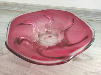 Hutní sklo - dvě mísy - 2