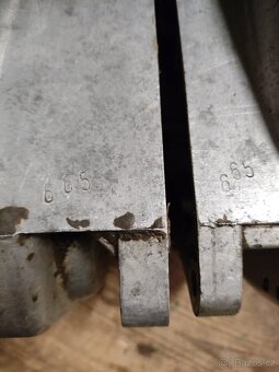 Prodám párové kartery na čezetu 175/477 + válec - 2