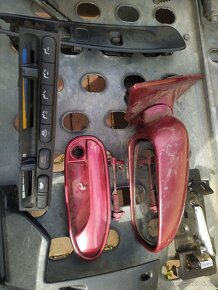 Honda PRELUDE 4G 2.0i - díly z vozu + doklady CZ - 2
