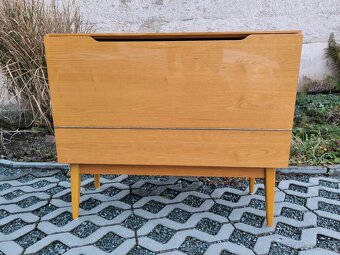 Retro skříňka na peřiny / komoda Jitona - 70. léta - 2