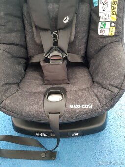 MAXI COSI AxissFix Nomad Black - 2