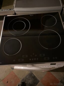 Sklokeramická deska Whirlpool - 2