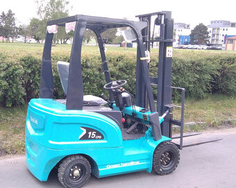 Vysokozdvižný vozík elektro CPD1500 - 2