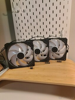 Cooler Master SickleFlow 140 + Cooler Master CF120 - 2