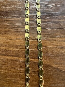 Zlatý řetízek - 2