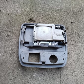 Alfa Romeo 145 osvětlení interiéru - 2