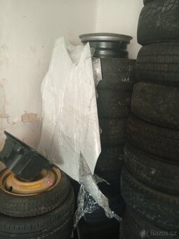 Mercedes sprinter 2009 nárazník , blatník, kotouč - 2