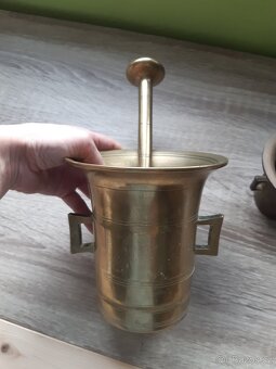 Mosazné hmoždířé s tloukem - 2