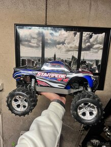 Rc 1:10 Traxxas Stampede 4x4 - 2