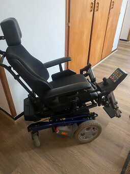 elektrický invalidní vozík - 2