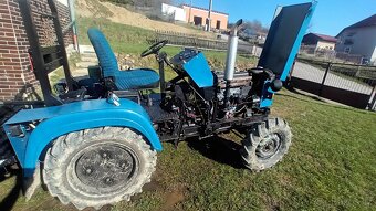 V3s traktor - 2