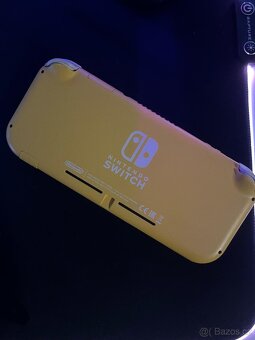 Nintendo Switch Lite - 2