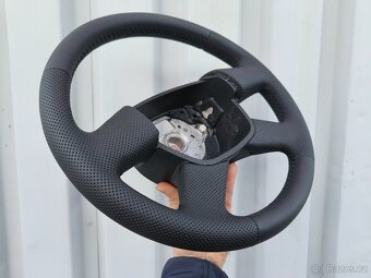 Kožený volant Škoda 2008 rok a výše, Nově pošitý kůží - 2