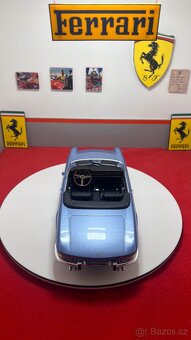 Ferrari 275 GTS Spyder 1:18 KK-Scale - 2