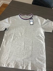 Trika originál z USA Tommy Hilfiger - 2