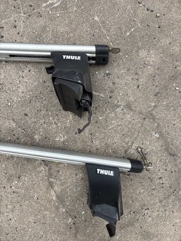 Střešní nosiče Thule na Audi A3 - 2
