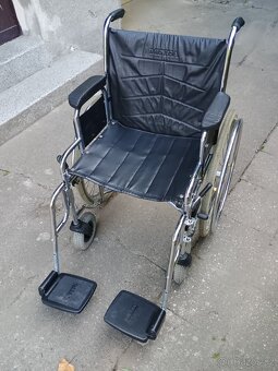 skládací Invalidní vozík MEYRA,chodítko + 2x francouzké ber - 2