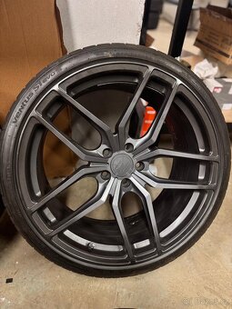 5x112 R20 Z Performance - 2
