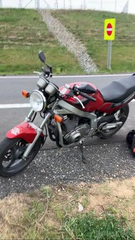 Suzuki GS500E 1998 25kW (35kW) - 2
