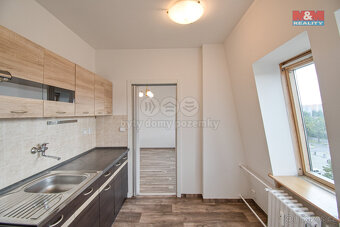 Prodej bytu 4+1, 97 m², Hranice, ul. Kpt. Jaroše - 2