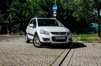 Suzuki SX4 1.6 i-AWD 4x4 Exclusive LPG - 2