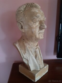 Klement GOTTWALD, životní rozměr 52 cm, signováno Švec - 2