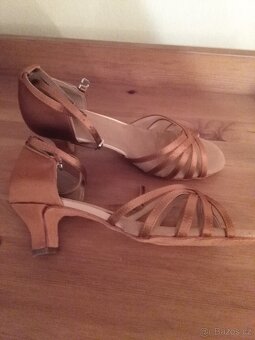 Dámské páskové lodičky, nové - 2