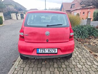 Volkswagen fox - 2