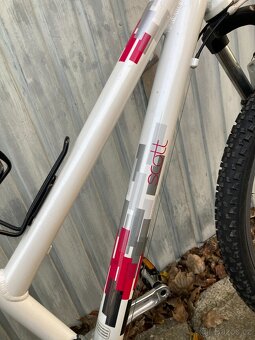 Horské kolo Scott Contessa 60 vel. M - juniorské - 2