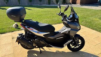 Aprilia SR GT 125, Top stav, nový - 2