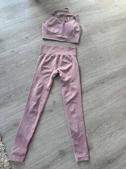 USA pro komplet na cvičení - 2