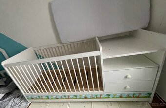 Prodám postýlku - 2