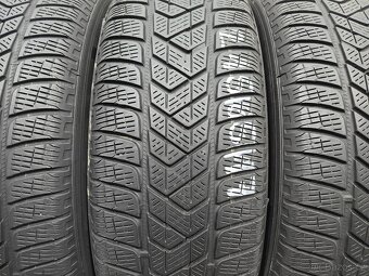 Zimní pneu 215/65/17 Pirelli - 2
