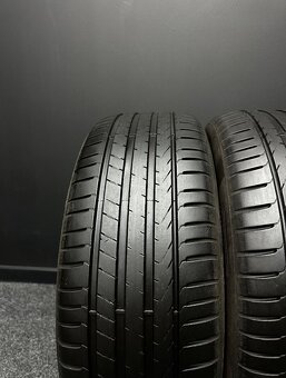 Sada pneu Pirelli 235/55/18 100V - 2