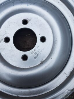 Přední ráfek na zetor 3011 - 2