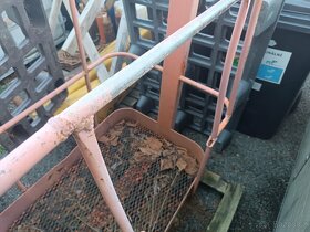 Pracovní plošina pro hydraulickou ruku - 2